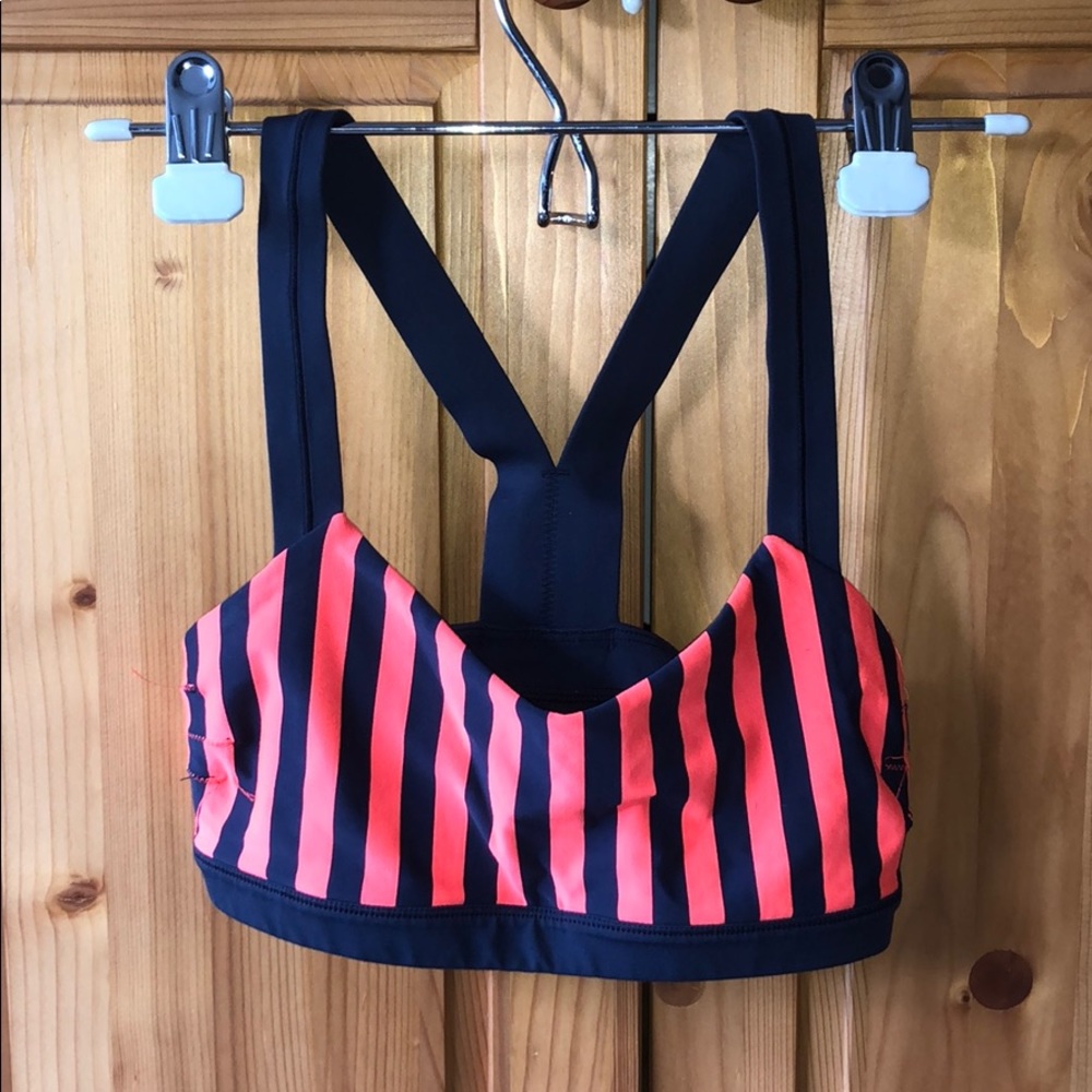 Lululemon striped Sports bra | swim top
